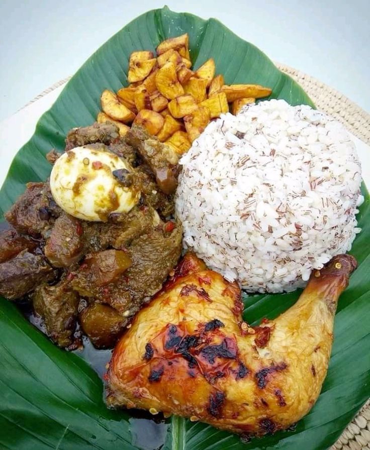 Ofada Rice & Ayamase